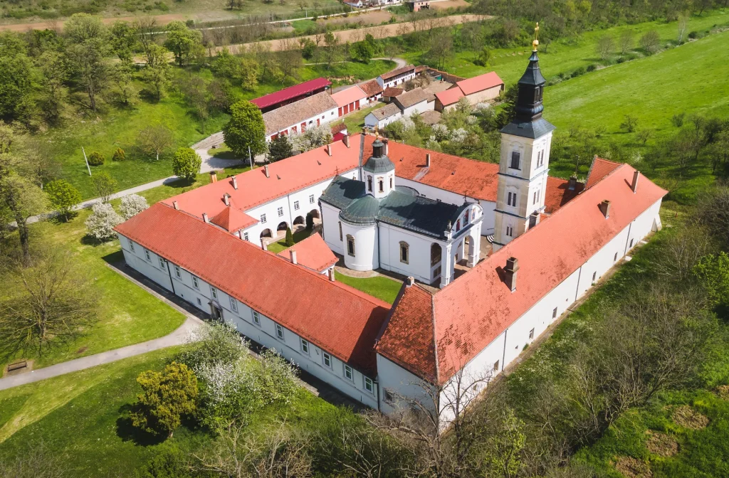 Serbien Rundreise Mietwagenrundreise 1 Woche Serbien Von Belgrad Zu Den Nationalparks