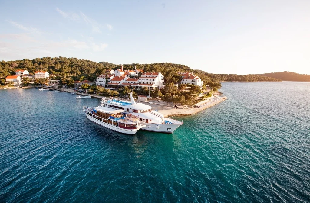 Sueddalmatien Insel Mljet Hotel Odisej Aussen